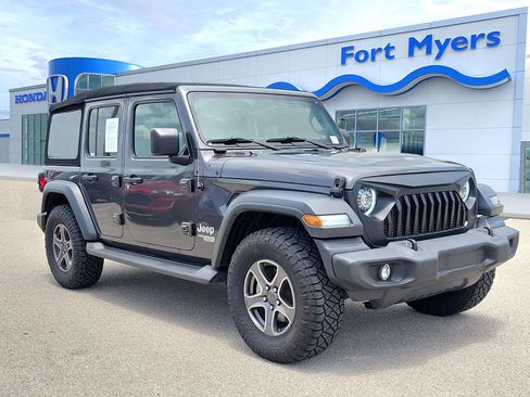 Used 2019 Jeep Wrangler Unlimited Sport S AWD/4WD image 1