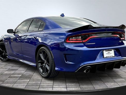 Used 2022 Dodge Charger R/T w/ Performance Handling Group image 13