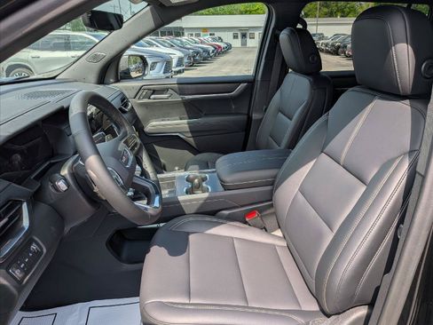 New 2026 GMC Acadia Elevation w/ Black Edition AWD/4WD image 11