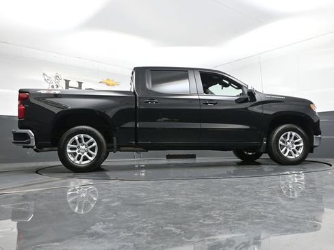 Used 2023 Chevrolet Silverado 1500 LT AWD/4WD image 52