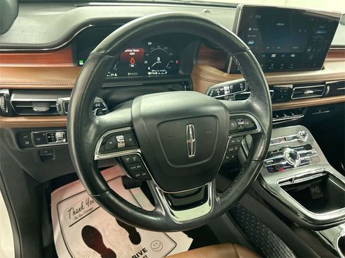 Used 2021 Lincoln Nautilus Reserve w/ Cargo Utility Package image 4