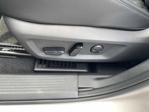 New 2026 Nissan Rogue Platinum AWD/4WD image 22