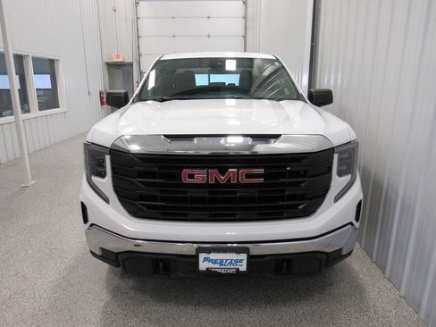 Used 2023 GMC Sierra 1500 Pro w/ Pro Value Package AWD/4WD image 10