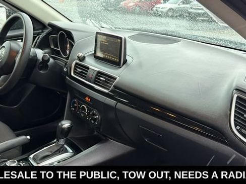 Used 2015 MAZDA MAZDA3 i Sport FWD image 26