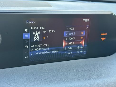 Used 2021 Lexus UX 200 F Sport w/ Accessory Package (Z2) FWD image 21