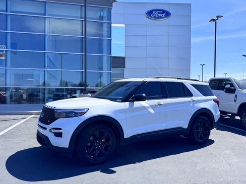 Certified 2023 Ford Explorer ST w/ Equipment Group 401A AWD/4WD image 1