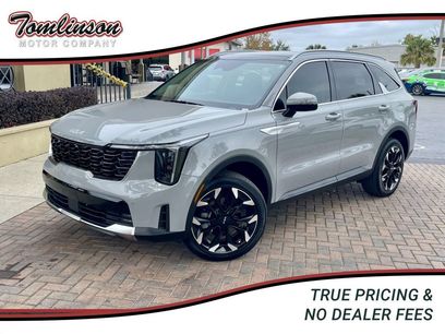 Used 2025 Kia Sorento EX w/ Panoramic Sunroof Package