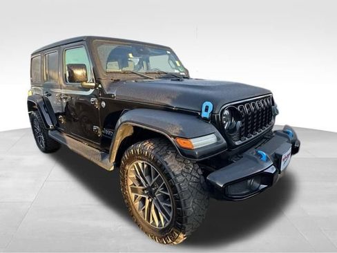 Used 2024 Jeep Wrangler High Altitude image 9