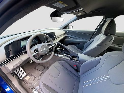 Certified 2026 Hyundai Elantra Sport FWD image 20