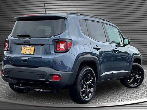 Used 2022 Jeep Renegade Altitude w/ Convenience Group AWD/4WD image 6