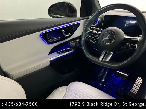 Used 2023 Mercedes-Benz GLC 300 w/ AMG Line image 11