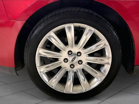 Used 2012 Lincoln MKS image 10