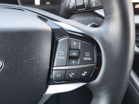 Used 2025 Ford Explorer Platinum w/ LUX Leather Package AWD/4WD image 31