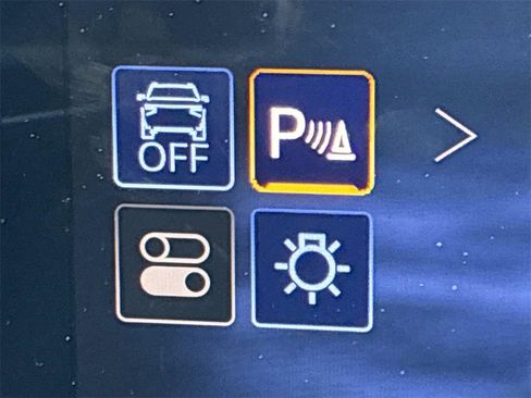 Used 2025 Chevrolet Blazer EV RS image 32