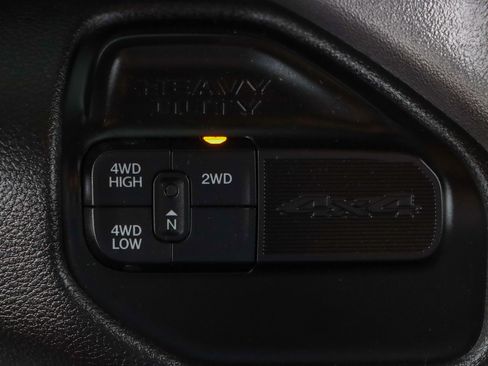 Used 2023 RAM 2500 Big Horn w/ Cold Weather Group image 21