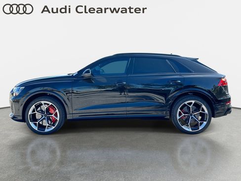 New 2026 Audi RS Q8 performance image 3