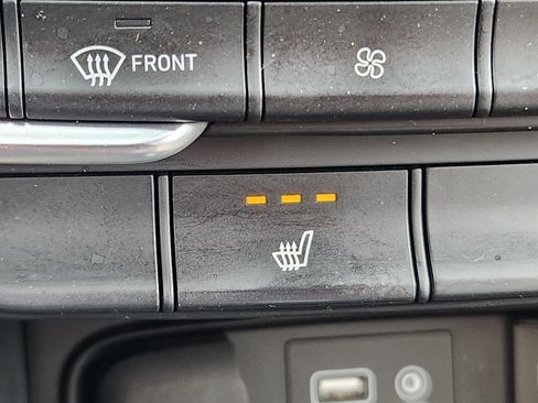 Used 2019 Hyundai Santa Fe Limited image 30