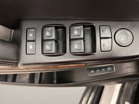 Used 2016 Chevrolet Tahoe LT AWD/4WD image 18