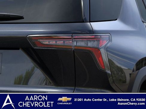 New 2026 Chevrolet Equinox LT w/ Midnight Edition image 11