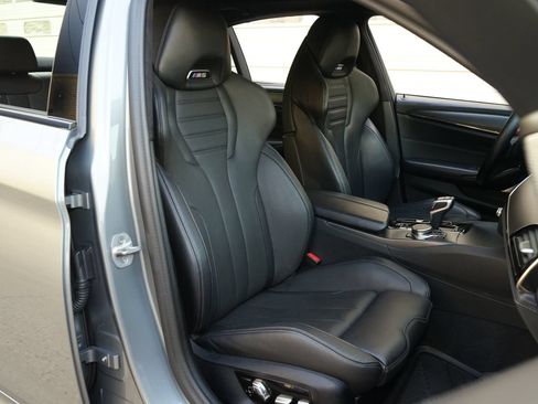 Used 2023 BMW M5 w/ Competition Package AWD/4WD image 4