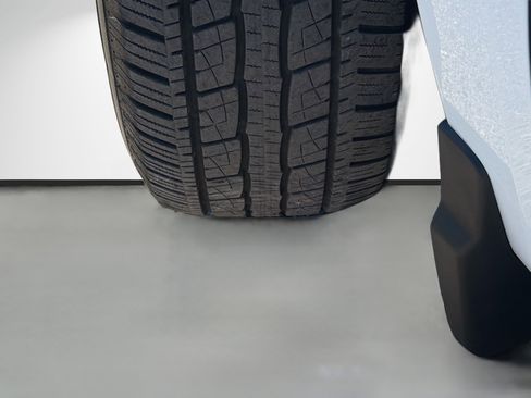 Used 2024 Chevrolet Silverado 1500 Custom image 41