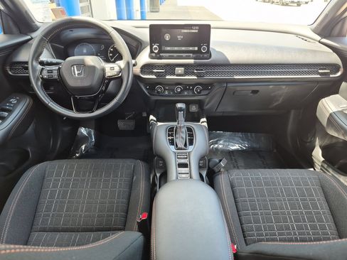 Used 2024 Honda HR-V Sport image 25