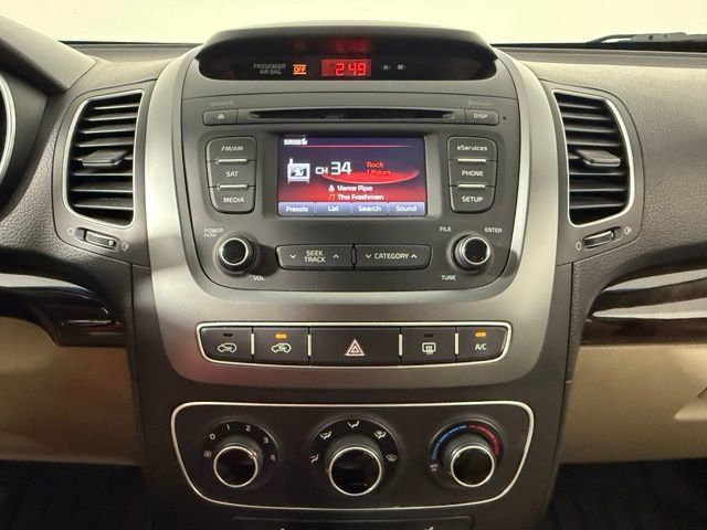 Used 2015 Kia Sorento LX FWD image 22