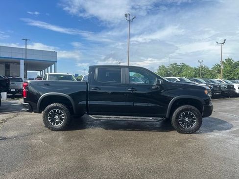 New 2026 Chevrolet Silverado 1500 ZR2 w/ LPO, Dark Essentials Package AWD/4WD image 2