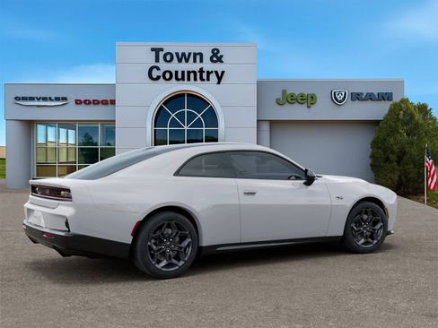 New 2026 Dodge Charger R/T AWD/4WD image 4