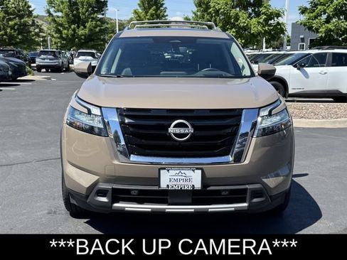 Used 2024 Nissan Pathfinder Platinum w/ Cargo Package AWD/4WD image 8