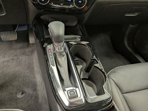 Used 2024 Chevrolet Trax ACTIV w/ Sunroof Package image 19