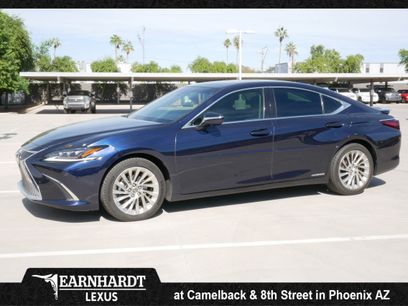 Used 2021 Lexus ES 300h w/ Accessory Package