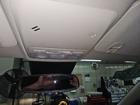 Used 2019 Buick Encore Preferred w/ Safety Package image 20