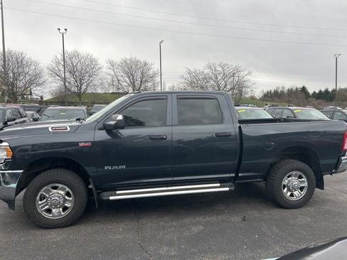 Used 2019 RAM 2500 Tradesman w/ Chrome Appearance Group image 2