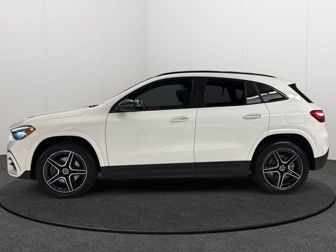 New 2026 Mercedes-Benz GLA 250 4MATIC image 3