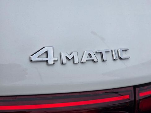 New 2026 Mercedes-Benz GLB 250 4MATIC image 34