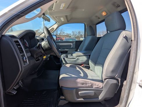 Used 2014 RAM 1500 Express RWD image 13