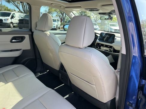 Certified 2023 Nissan Rogue SL w/ SL Premium Package image 50