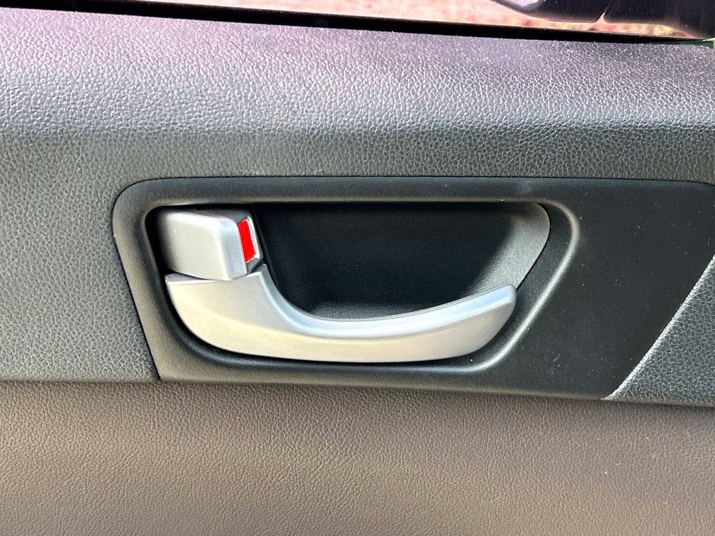 Used 2020 Kia Optima LX FWD image 17
