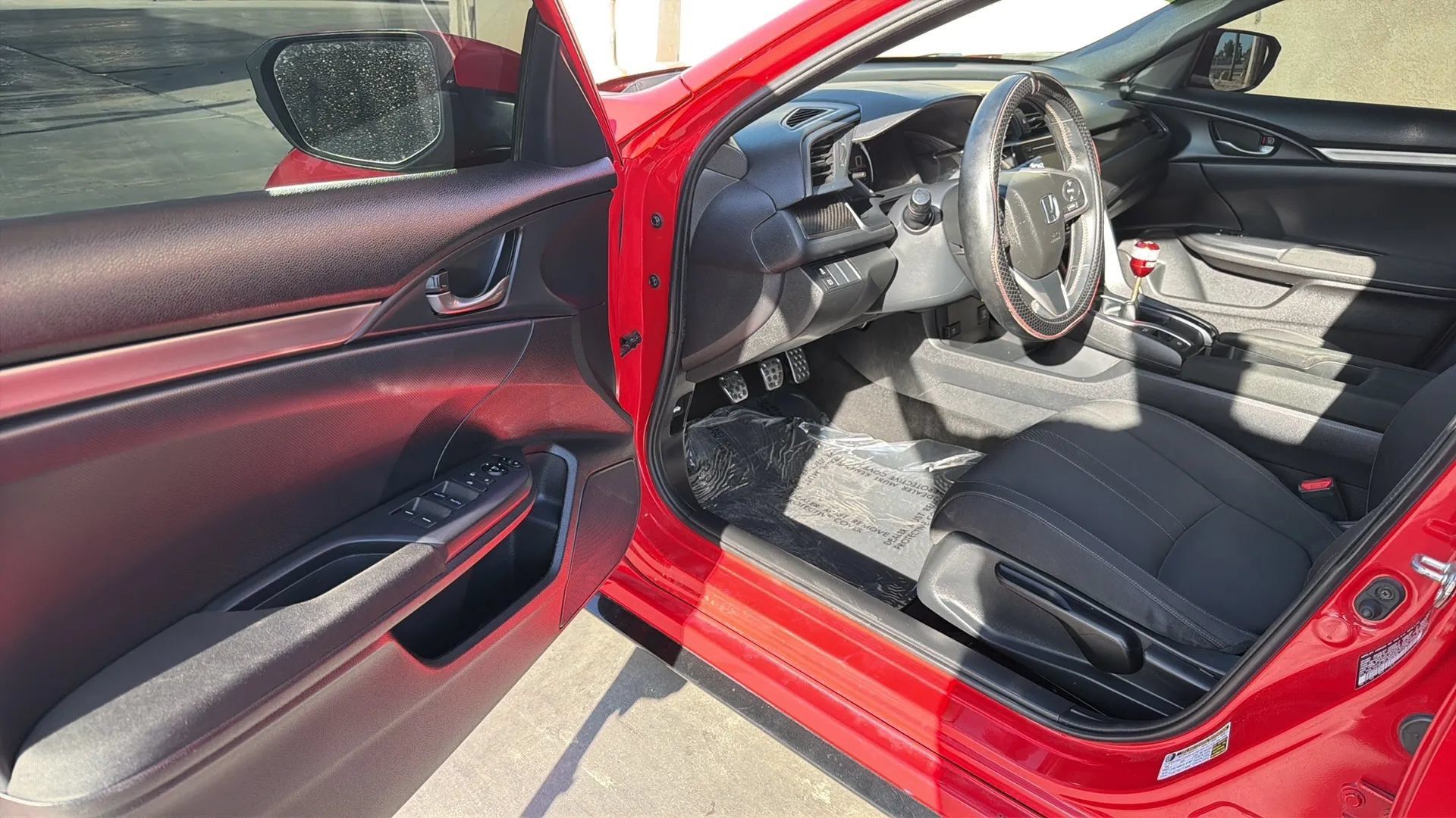 Used 2018 Honda Civic Sport image 14