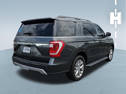Used 2021 Ford Expedition XLT RWD image 3