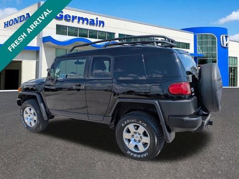 Used 2010 Toyota FJ Cruiser 4WD image 7