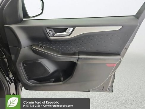Used 2020 Ford Escape SEL AWD/4WD image 28