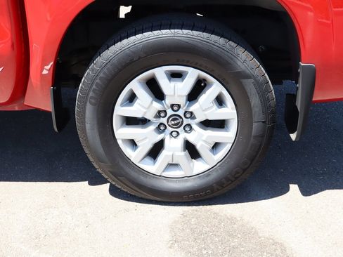 Used 2022 Nissan Frontier SV RWD image 13
