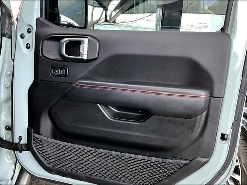 Used 2024 Jeep Wrangler Rubicon 392 image 23