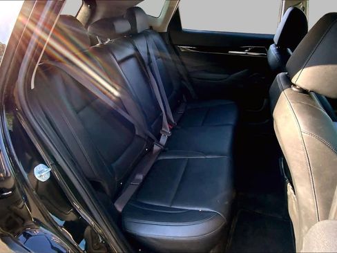 Used 2024 Kia Seltos EX AWD/4WD image 20