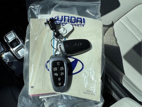 Used 2023 Hyundai Sonata Limited FWD image 31