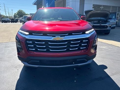 New 2026 Chevrolet Equinox LT w/ Convenience Package II AWD/4WD image 7