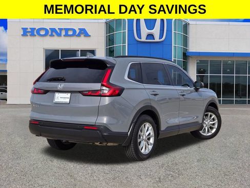 Used 2024 Honda CR-V EX-L image 3