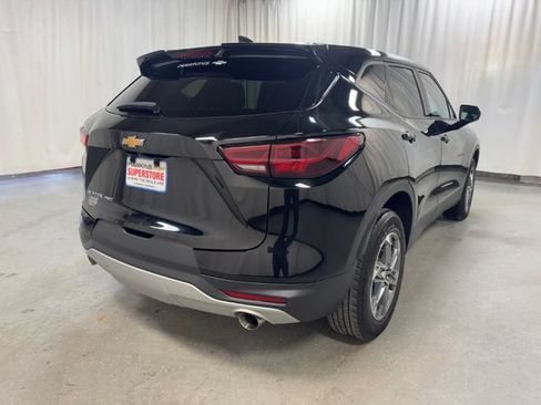 Used 2025 Chevrolet Blazer LT AWD/4WD image 8